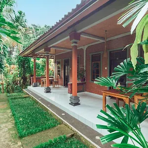 Suastika Habitación en casa particular Ubud